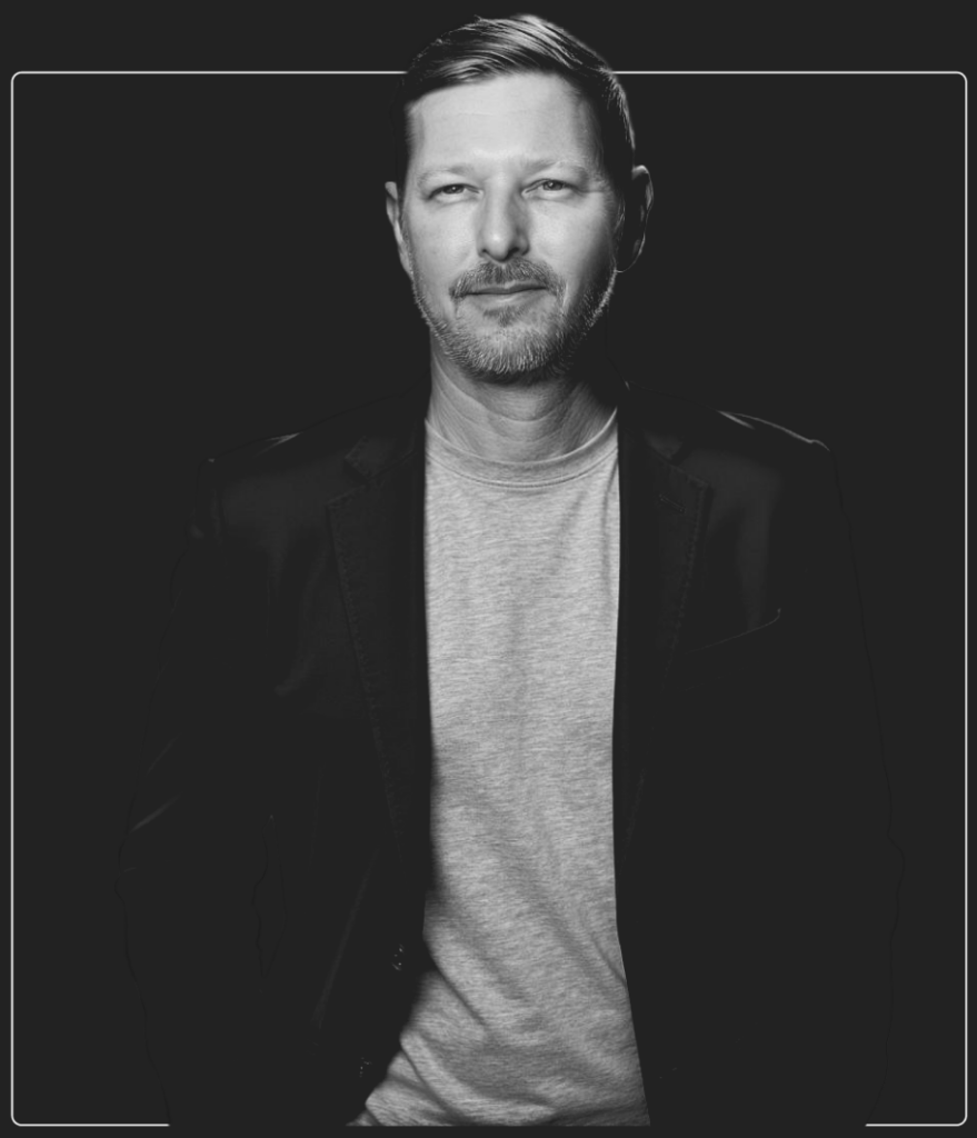 Creative director portfolio showcasing strategic design, branding, and marketing for B2B and SaaS
